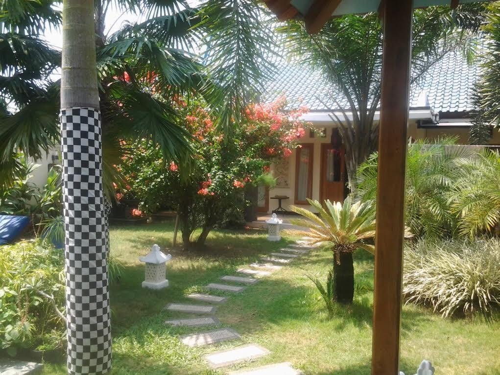 Rosseno Villa Jogyakarta Zewnętrze zdjęcie